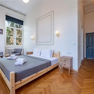 Hotel Cezayir, Istanbul